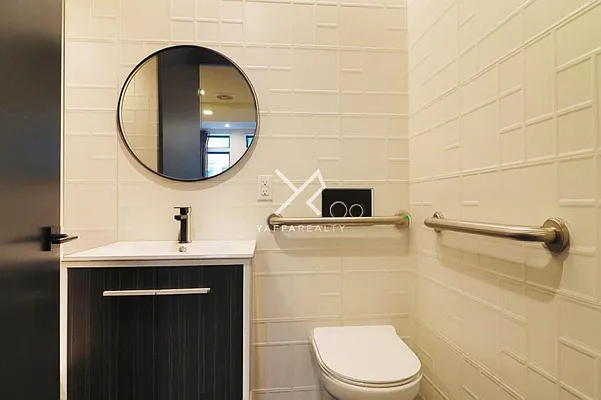 Rented by Yaffa Realty LLC | media 17