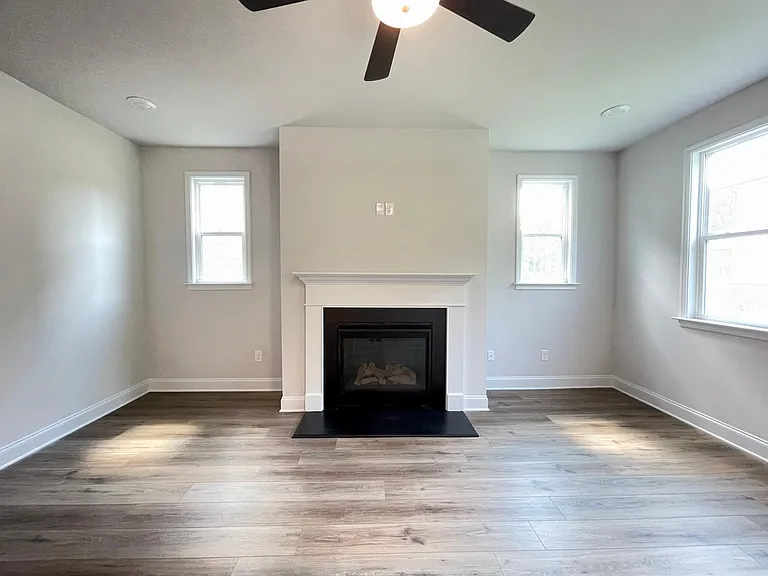 3438 Long Creek Dr — Photo 18