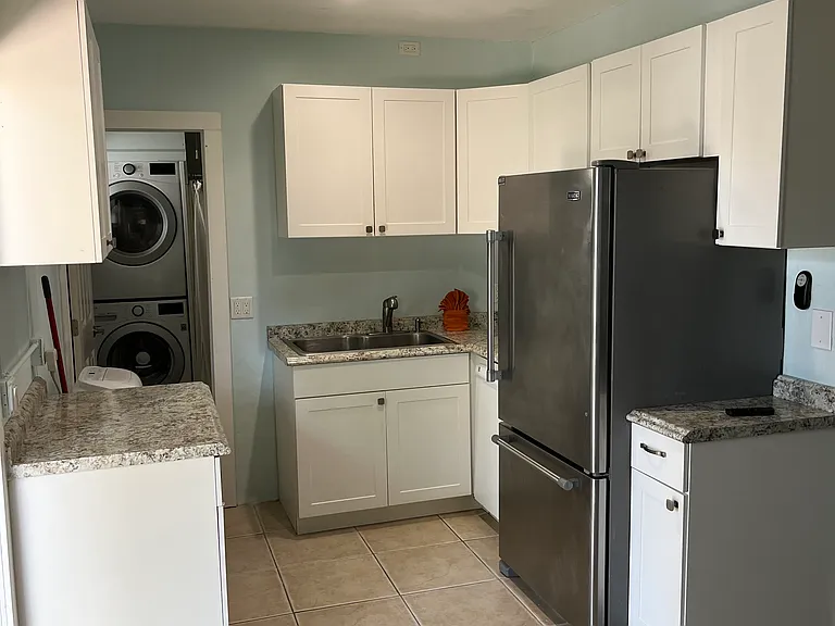 381 Caribbean Dr E — Photo 18