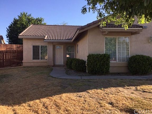 2nd image of 16033 Oak Creek Ct