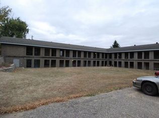 840 10th Ave APT 104, Baldwin, WI 54002