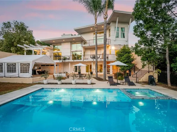 9111 Loma St, Villa Park, CA 92861
