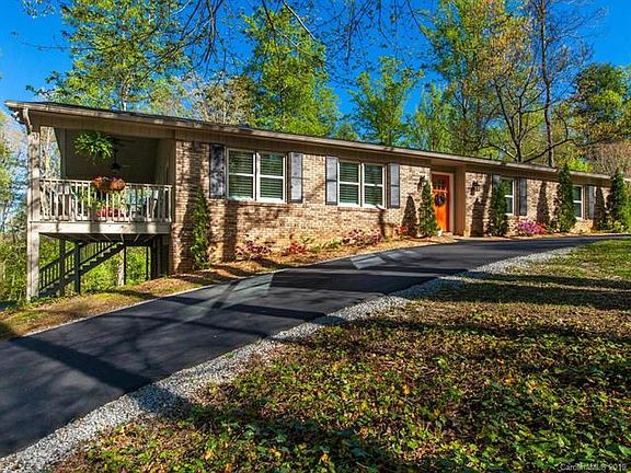 5th image of 167 Haywood Knolls Dr