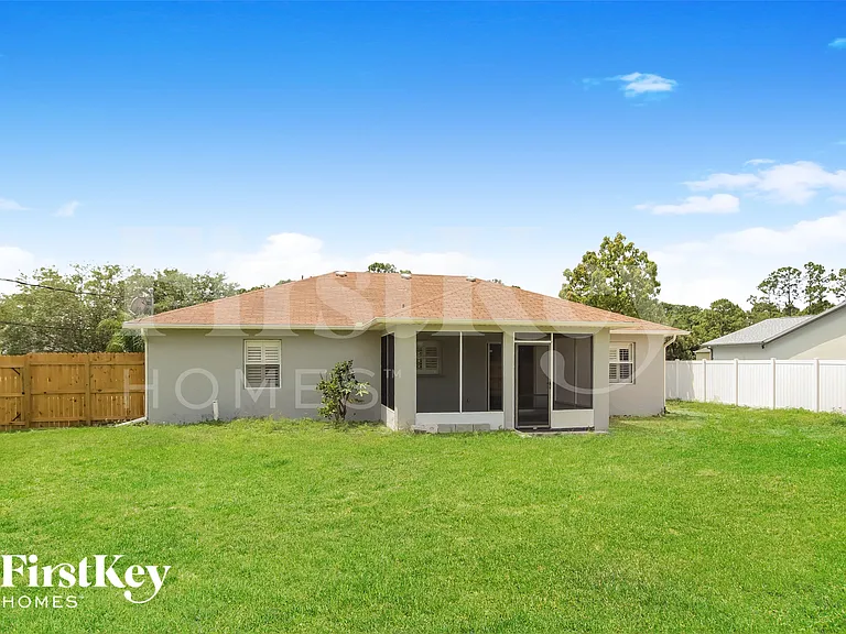 1309 Buffing Cir SE — Photo 15