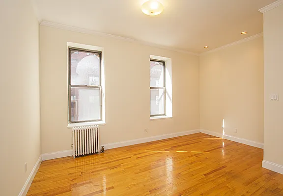 Rented by CitySites Real Estate Group | media 3