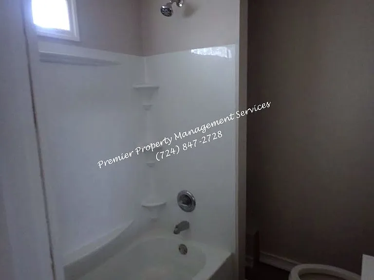 1129 Main St — Photo 18