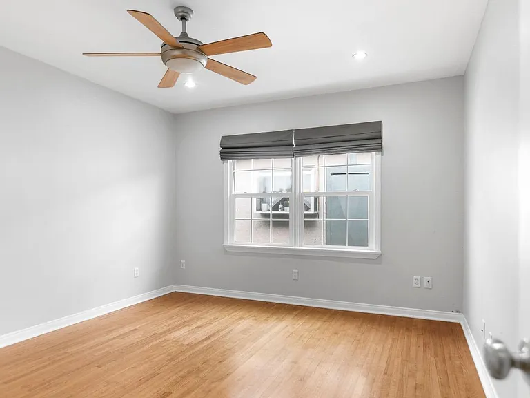2150 Maine Ave — Photo 3