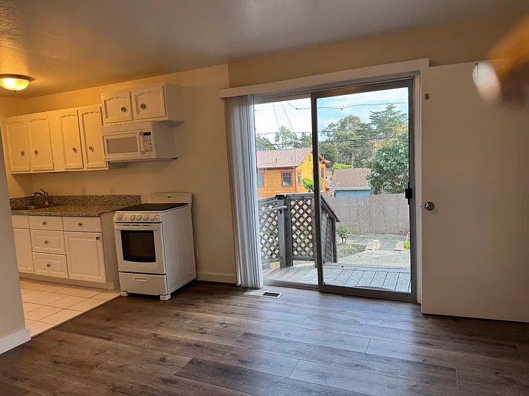 11 Pinehill Way — Photo 17