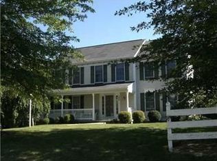 100 Trotwood Dr, Canonsburg, PA 15317