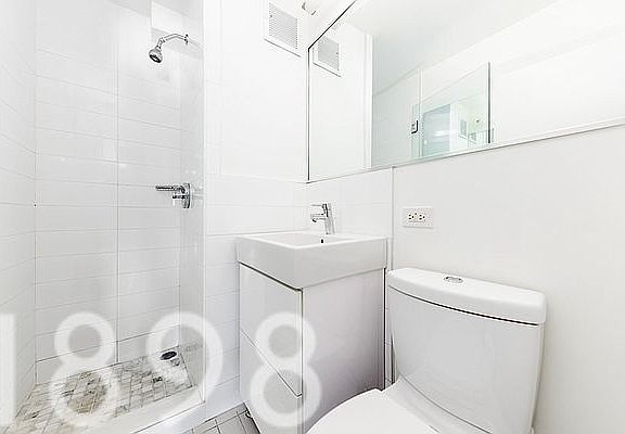 3rd image of 160 W 97th St #10II