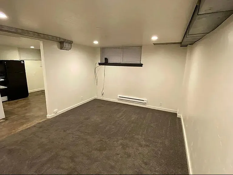 Unit Photo