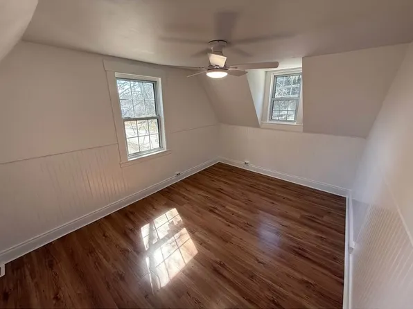 439 Essex St, Bangor, ME 04401