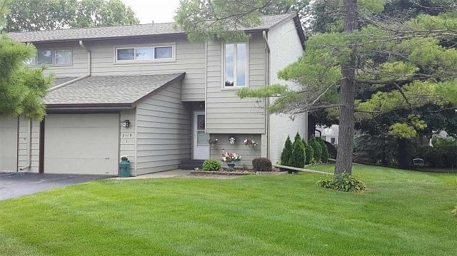 1st image of 2119 Croydon Ave #21191
