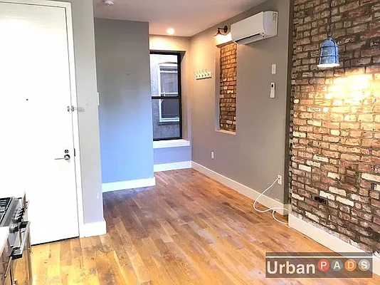 Rented by Urban Pads | media 9