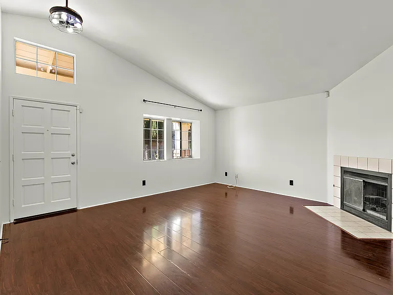 6300 Vonnie Ct — Photo 28