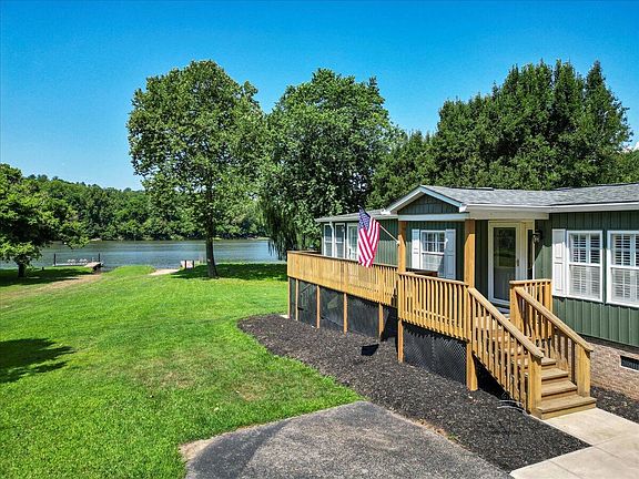 2nd image of 3729 Clark Rd