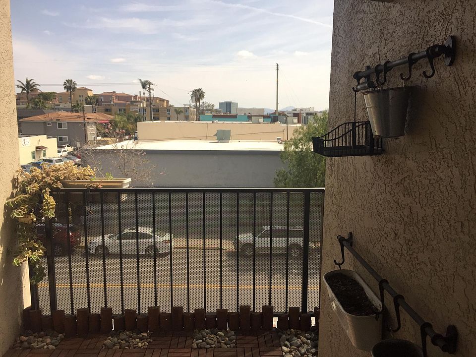 1st image of 2828 University Ave Unit 308