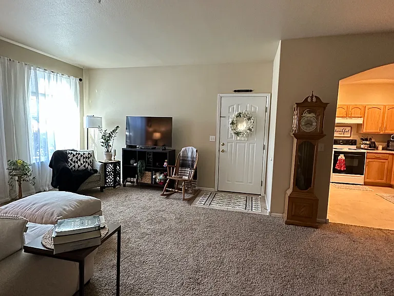 2491 Fountain Greens Pl #B-6 — Photo 6
