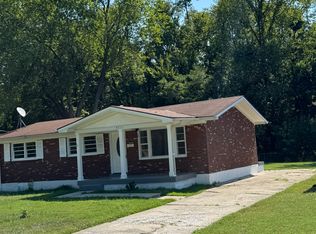 4413 Oboe Dr, Louisville, KY 40216