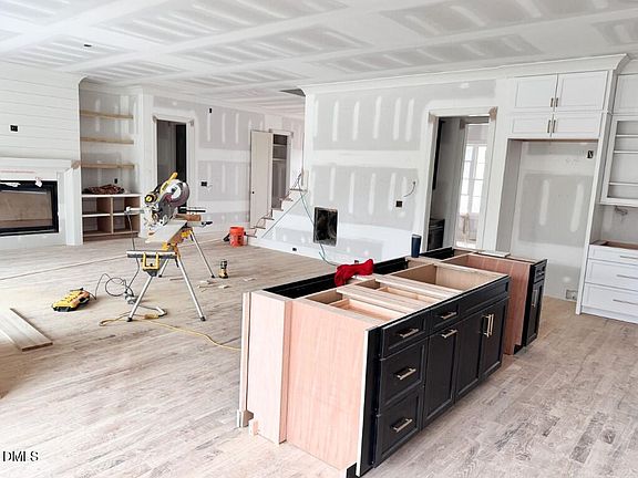 4th image of 2905 Frances Marie Ln