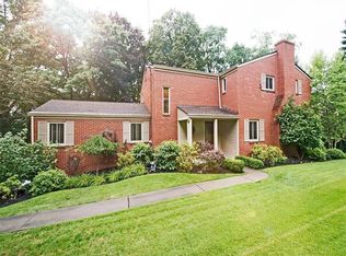 211 Farmington Rd, Pittsburgh, PA 15215