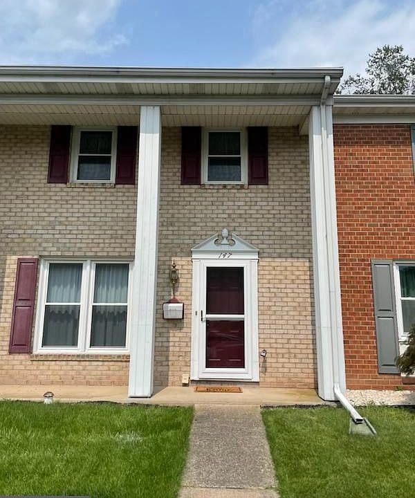 1st image of 147 Hughes Ave