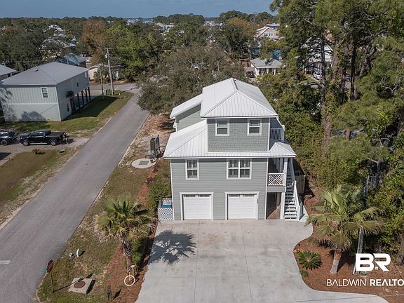 3rd image of 5667 Gulf Ave