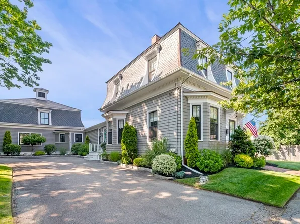 131 Humphrey St, Marblehead, MA 01945