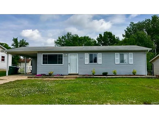 239 Martigney Dr photo 1