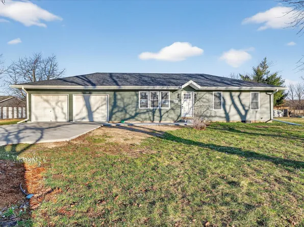 325 E Battle Creek St, Galesburg, MI 49053