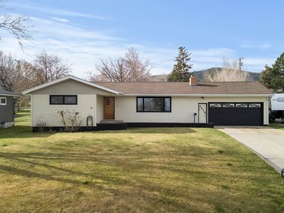 2215 E 6th Ave, Helena, MT, 59601