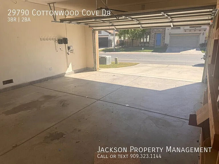29790 Cottonwood Cove Dr — Photo 25