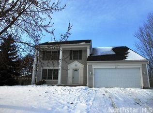 457 Crestview Dr S, Maplewood, MN 55119