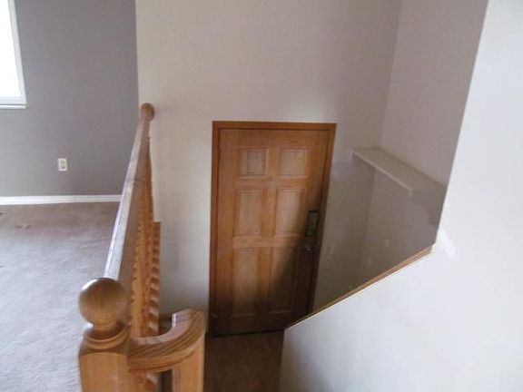 3rd image of 10435 S Larkspur Dr