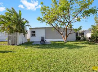 Ravenswood Estates & Mari, Fort Lauderdale, FL 33312