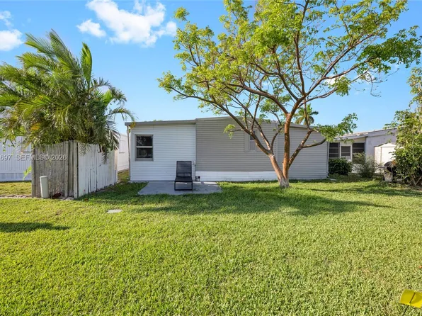 2148 SW 52nd St, Fort Lauderdale, FL 33312