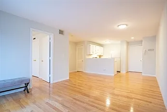 255 Beacon St #4C — Photo 4