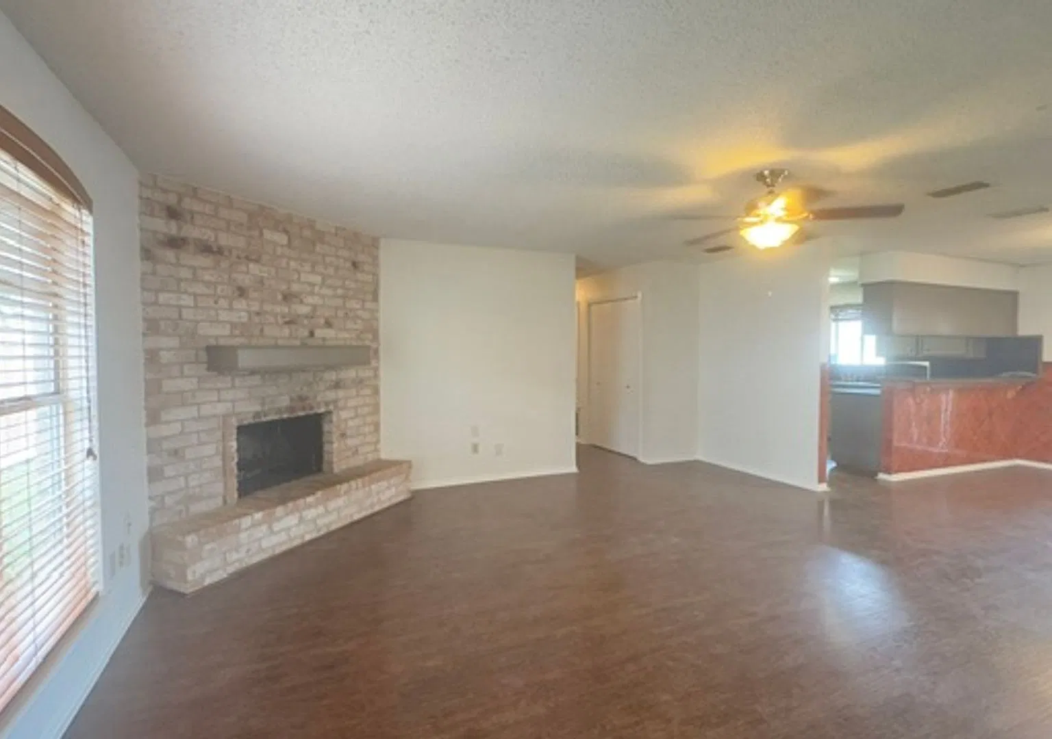 3 bedroom 2 bath house in Calallen area — Photo 3
