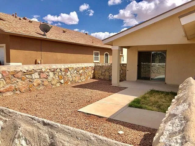 12877 Hueco Mine Dr — Photo 20