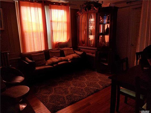 3rd image of 111-12 113th St