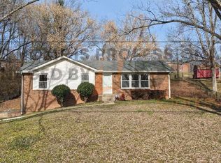 2103 Barkley Dr, Clarksville, TN 37043
