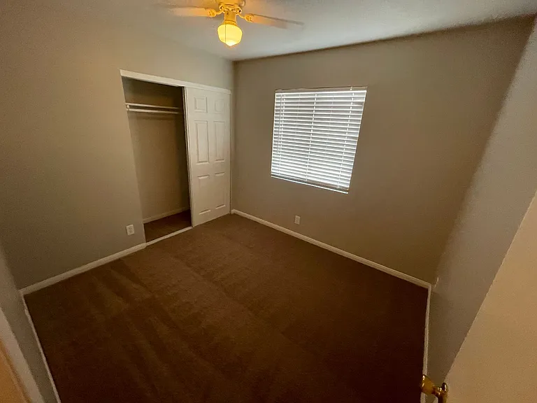 7009 Oakland Cir — Photo 10