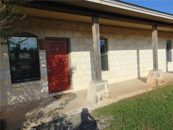 160 Loving Trl Unit B, Dripping Springs, TX 78620