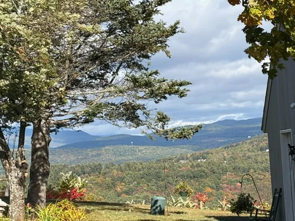 5 Ledgeview Way, Plymouth, NH 03264