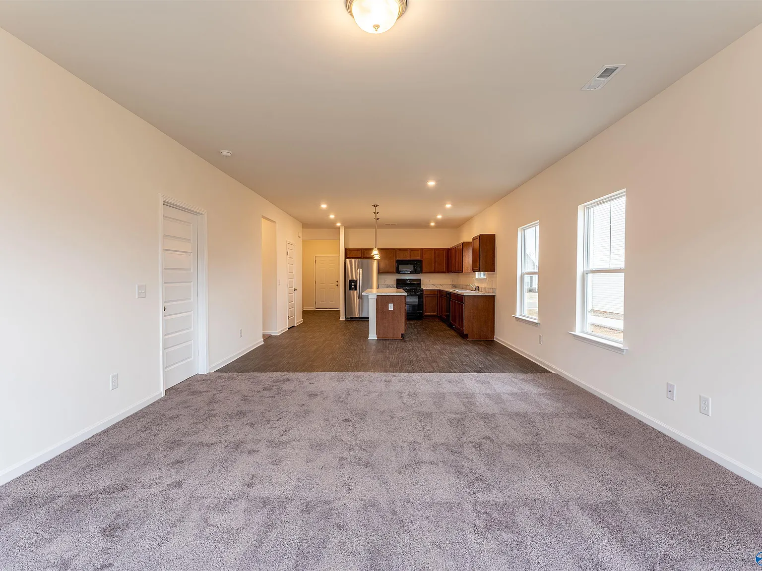 4 bed, 2.0 bath, 1803 sqft, $1,750 — Photo 4