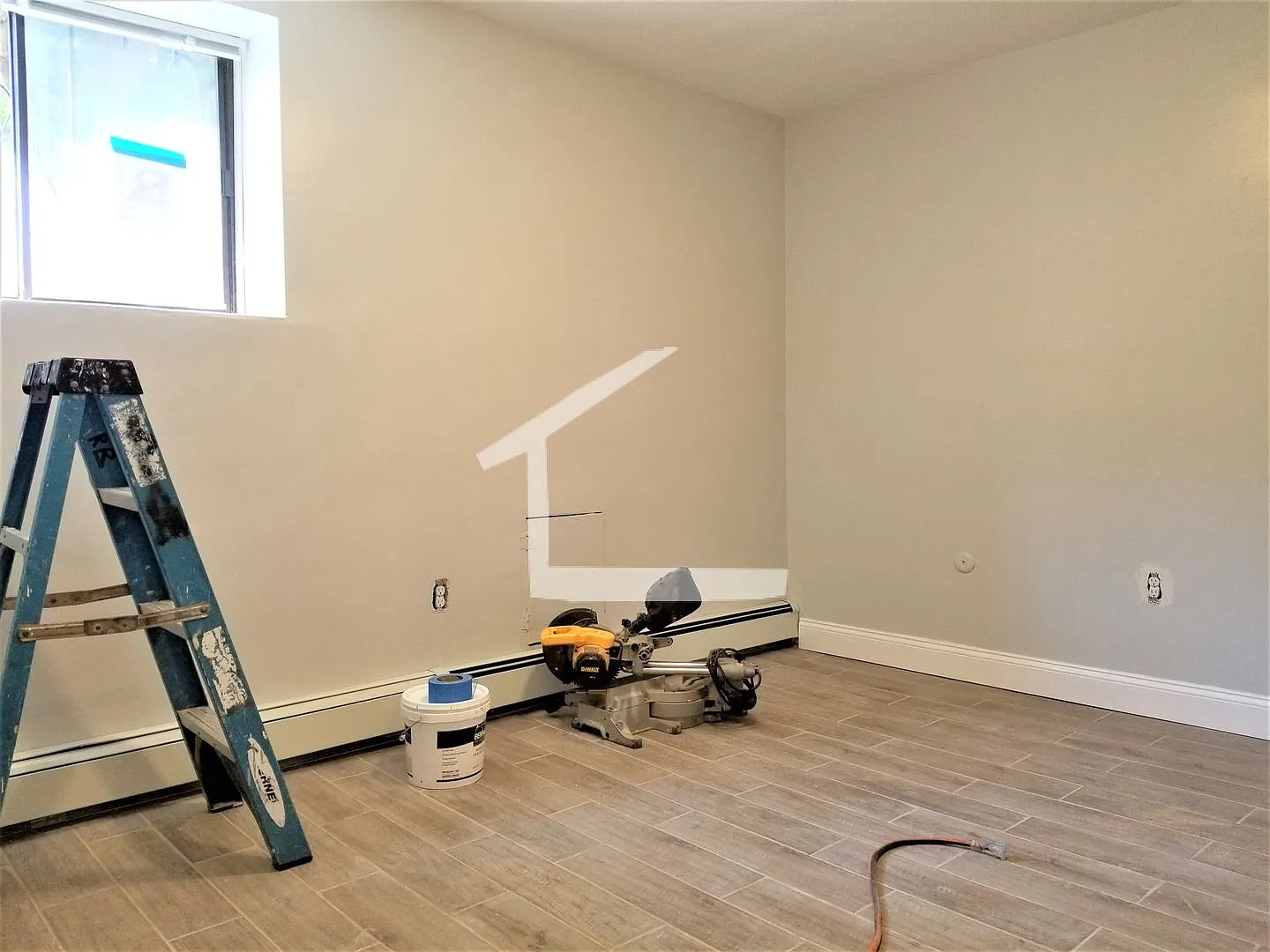 Nice 2 bed in Lower Allston — Photo 4