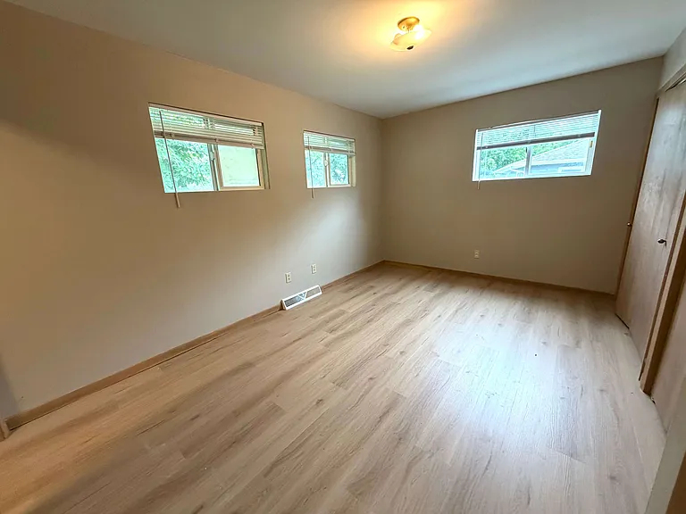 1309 Legeros Dr — Photo 17