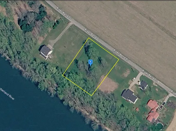 445 River Bend Dr, Celina, TN 38551