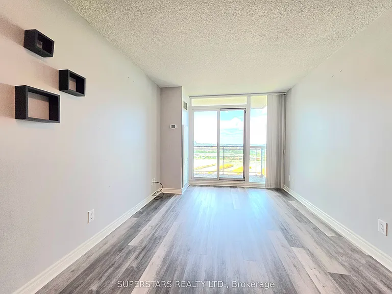 88 Grangeway Ave #1506 — Photo 24