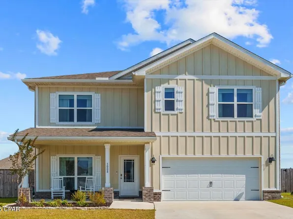 3008 Willie Dr, Southport, FL 32409